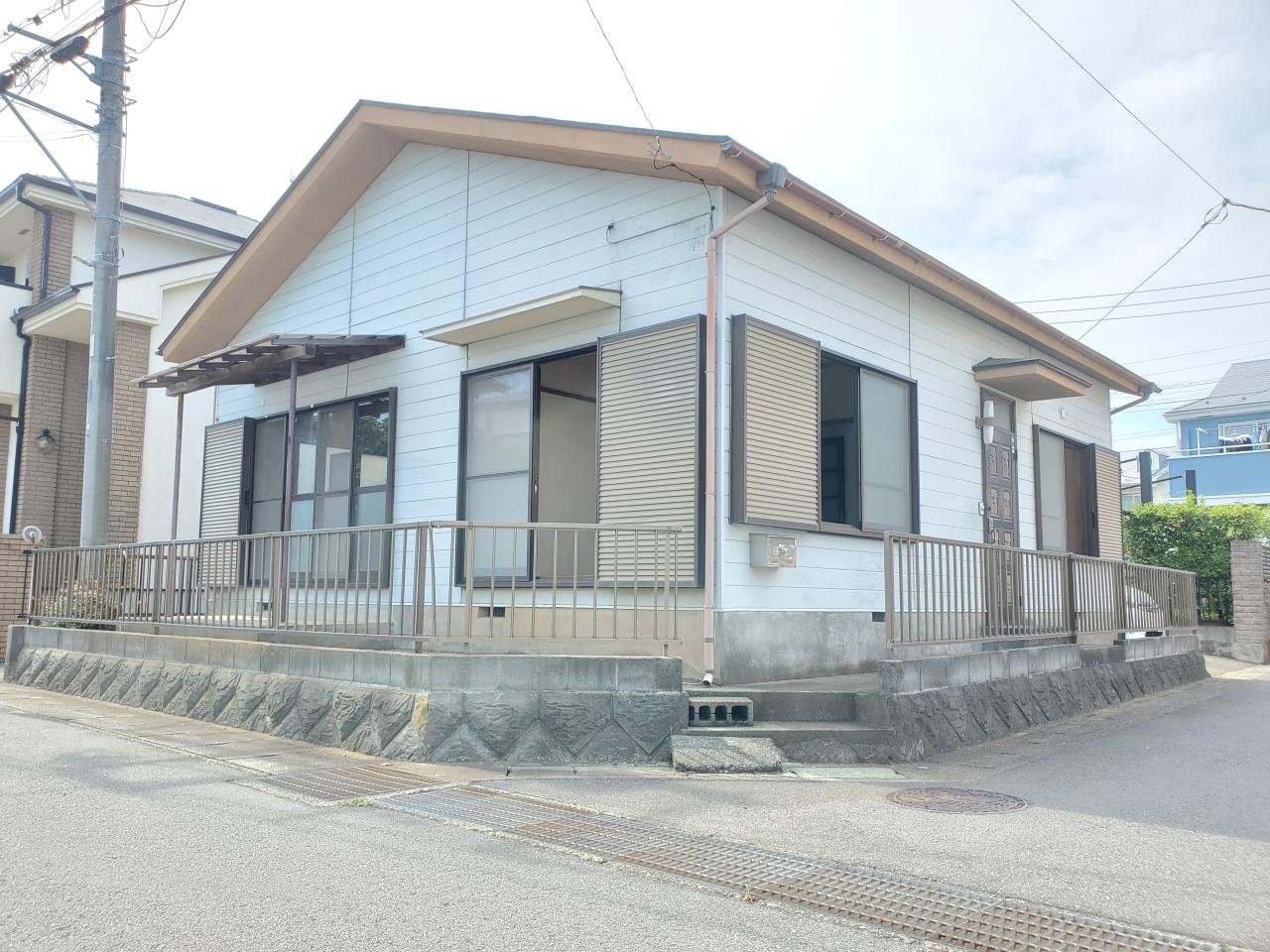 大磯町国府本郷　平屋戸建